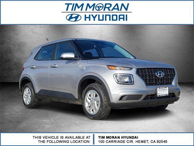 2026 Hyundai Venue SE's photo