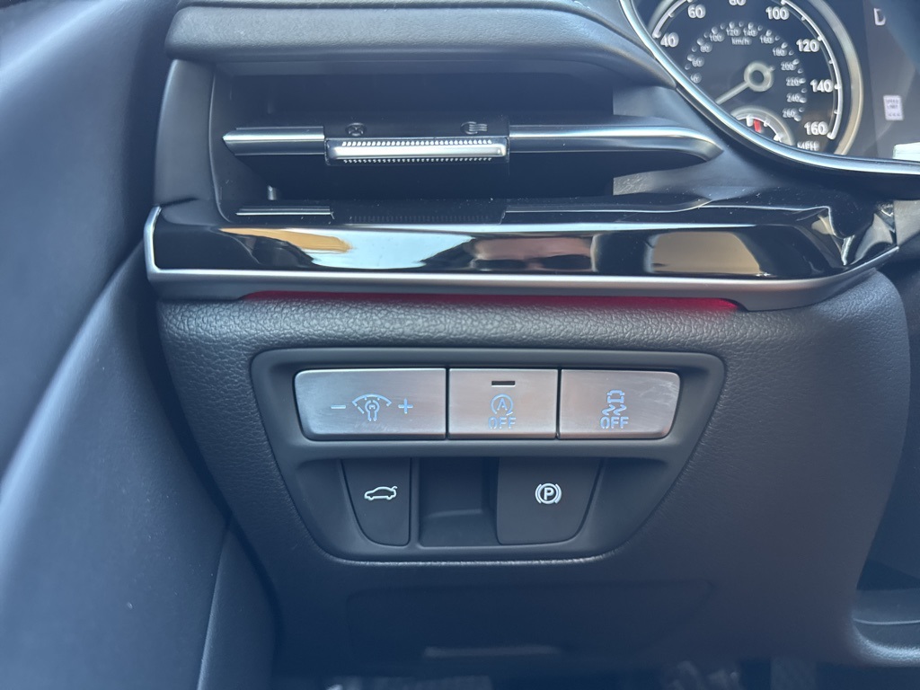 2024 Genesis G80 2.5T photo 10