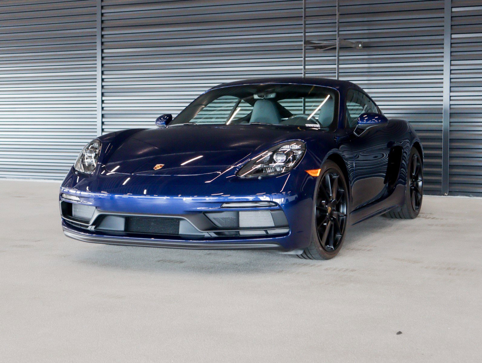 2025 Porsche 718