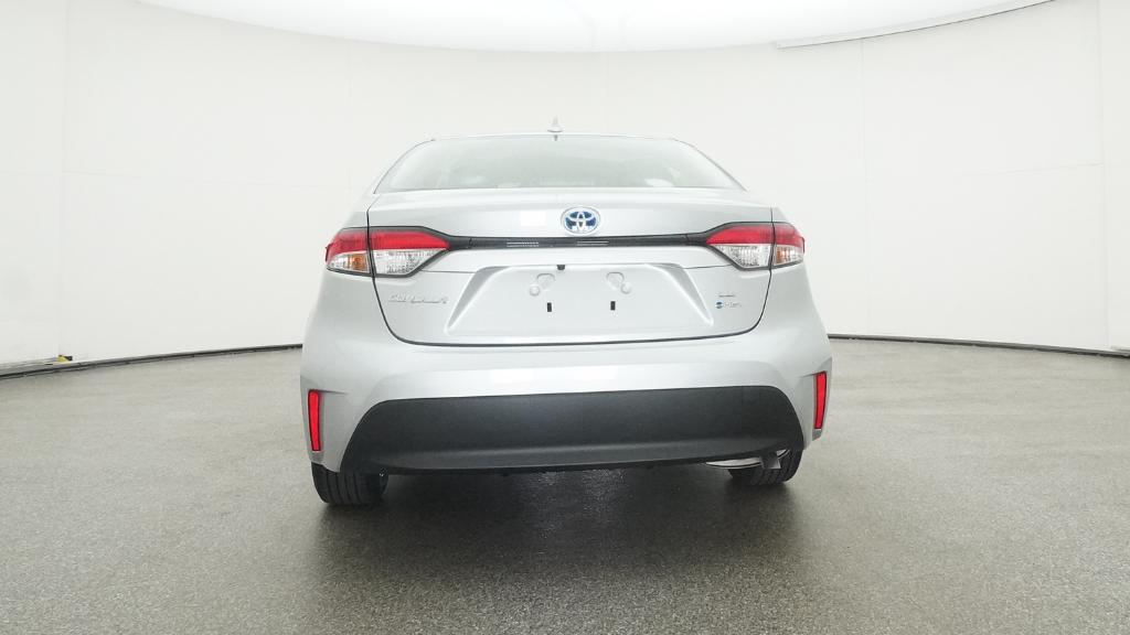 2025 Toyota Corolla Hybrid LE photo 17