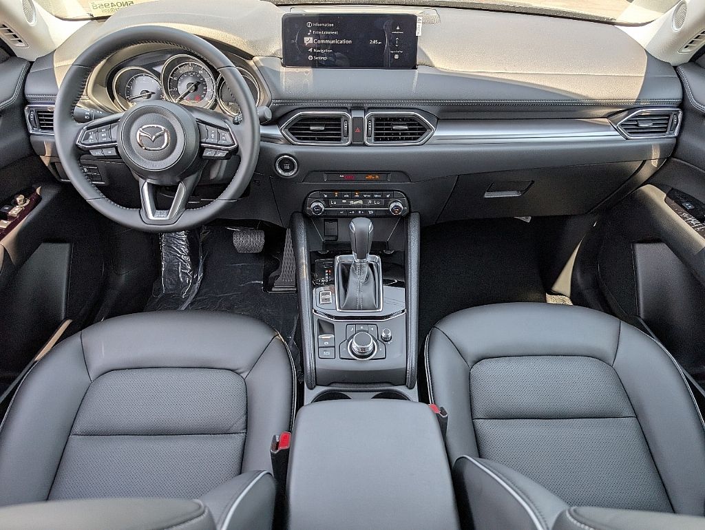 2025 Mazda CX-5 2.5 Select photo 17