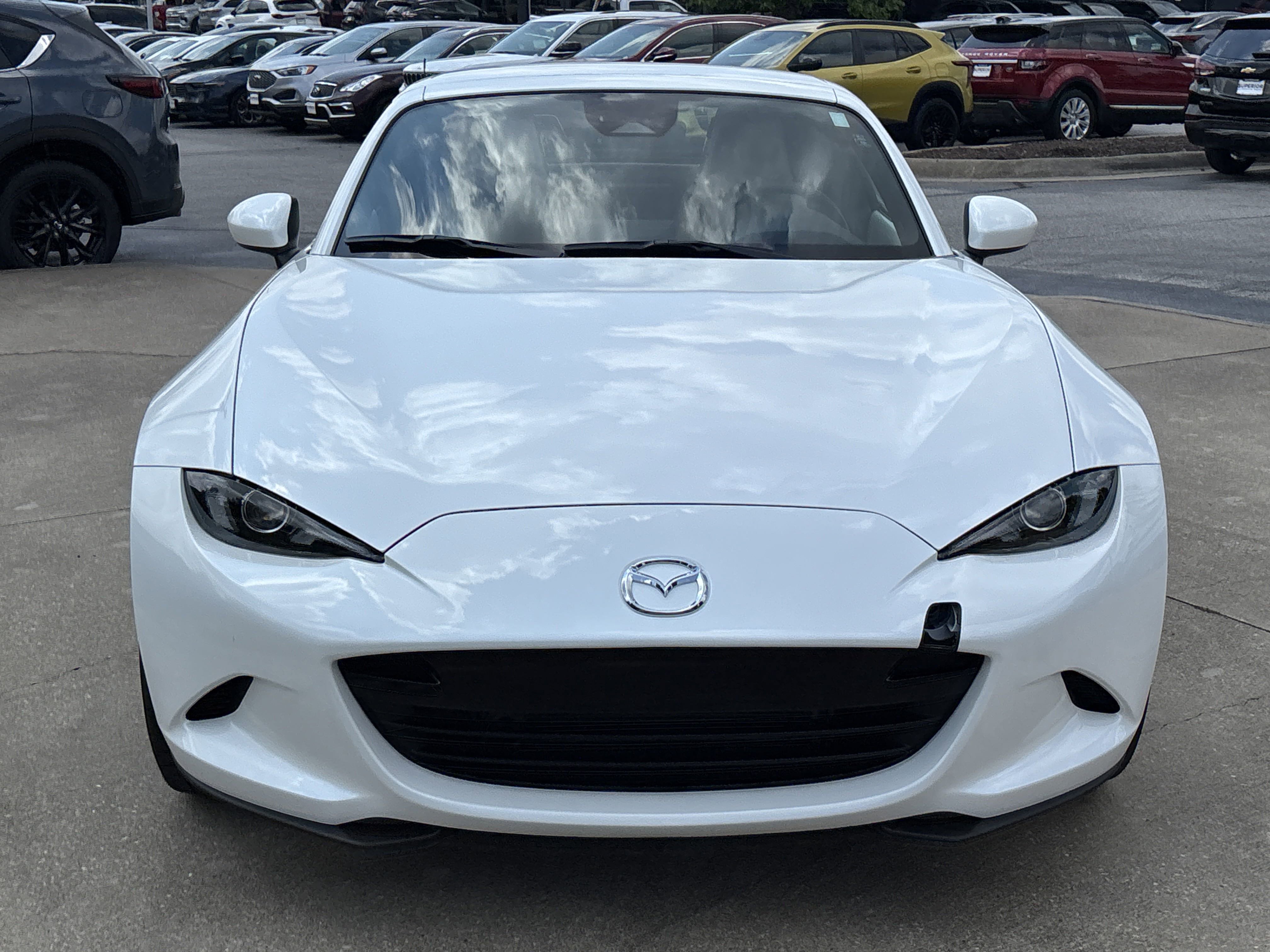 2025 Mazda MX-5 Miata Miata RF Grand Touring photo 3