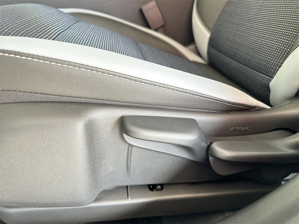 2025 Buick Envista Preferred photo 10