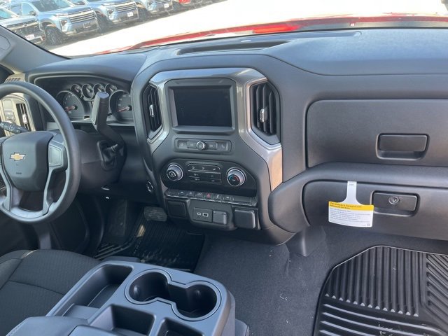 2026 Chevrolet Silverado 1500 Custom photo 16