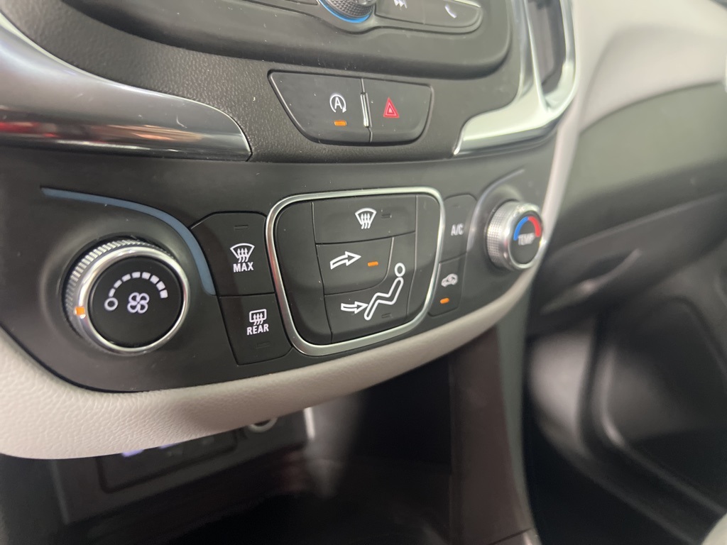 2022 Chevrolet Equinox LS photo 20