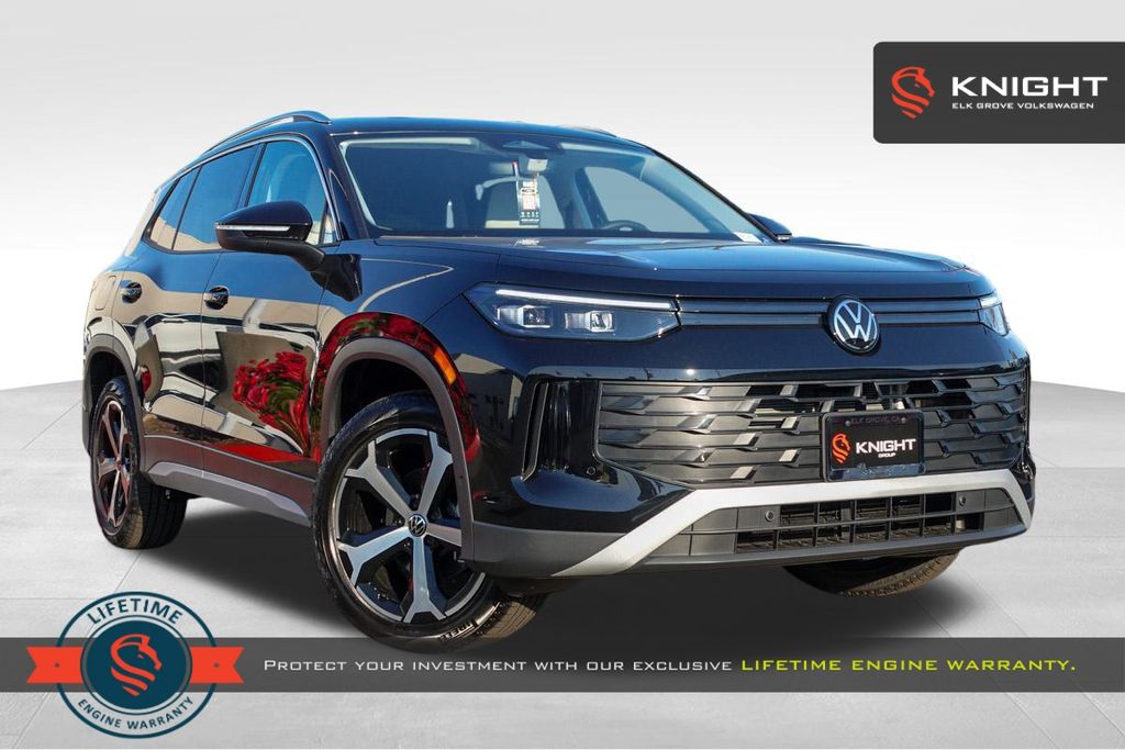 2025 Volkswagen Tiguan SE's photo