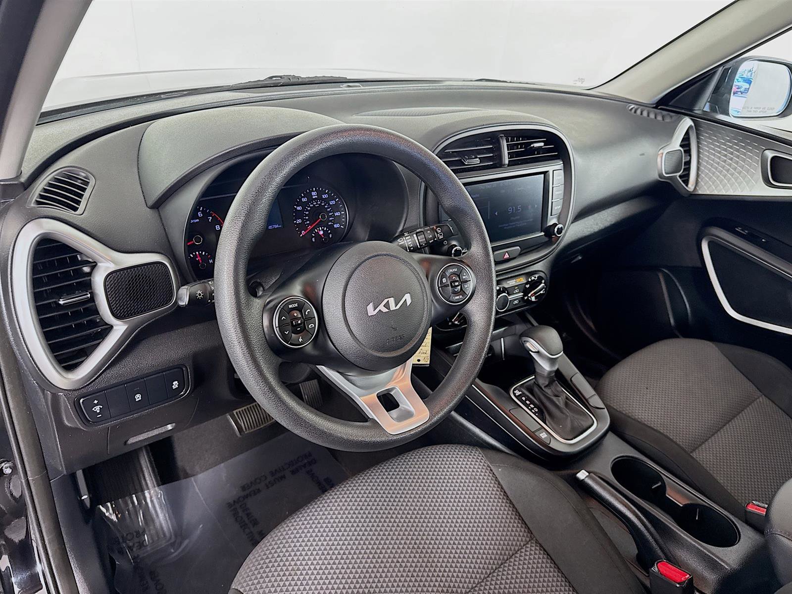 2022 Kia Soul LX photo 6