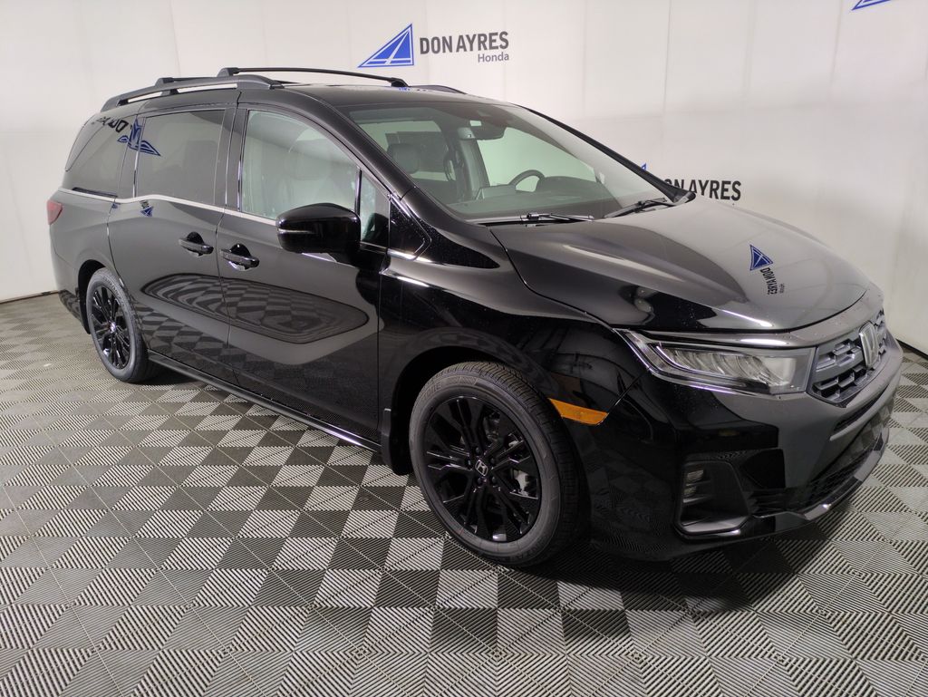 2026 Honda Odyssey photo 7
