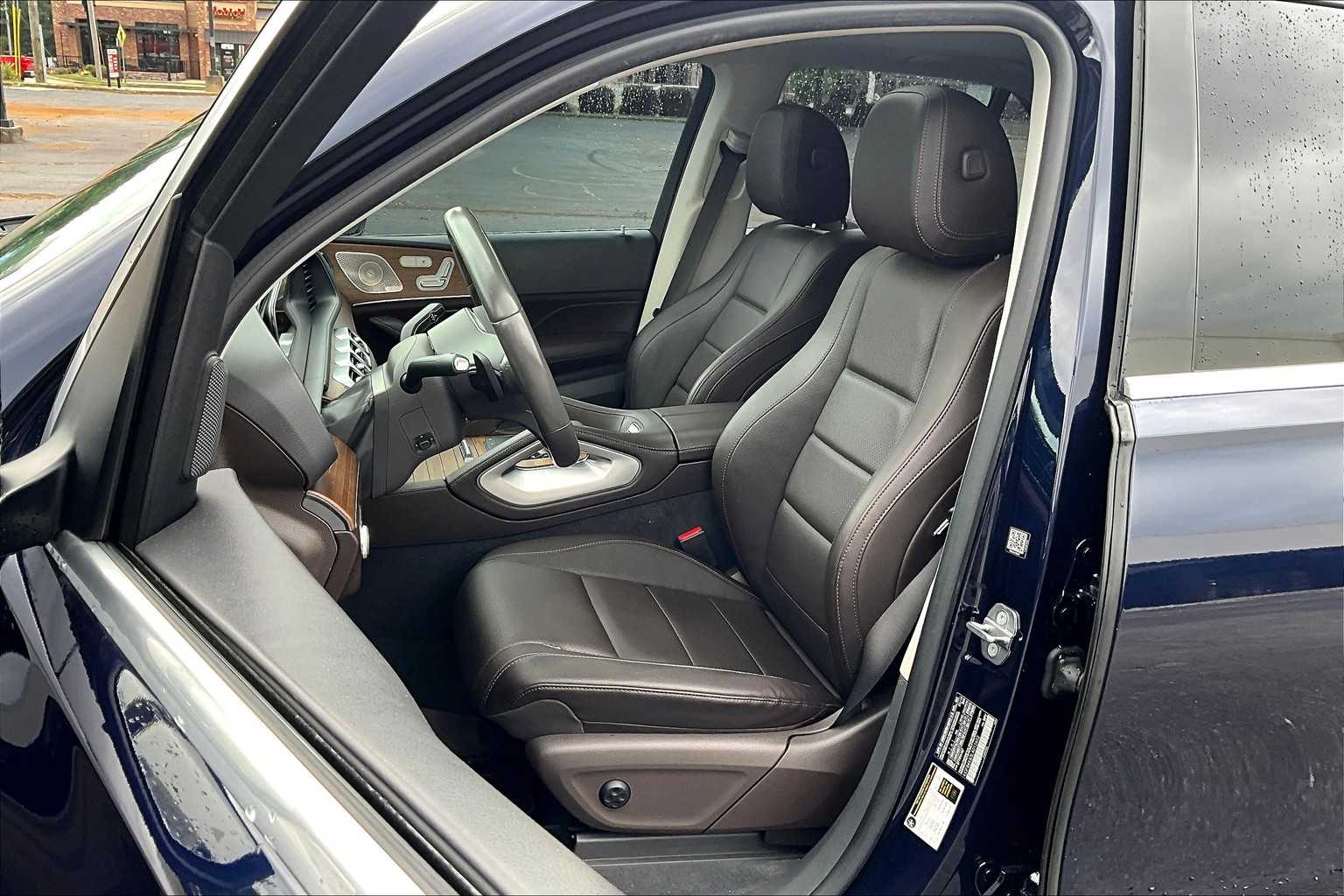 2020 Mercedes Benz GLE 350 4MATIC photo 2