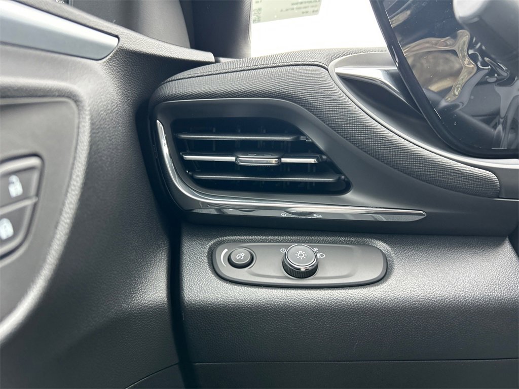 2026 BUICK ENVISTA - Image 16