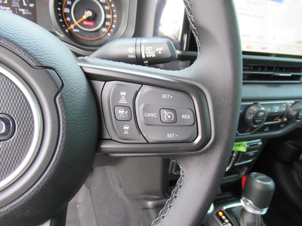 2025 Jeep Gladiator Sport S photo 19