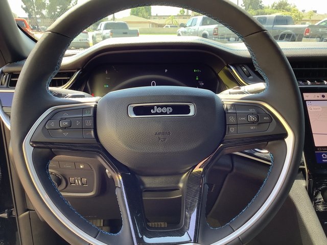 2023 Jeep Grand Cherokee Trailhawk 4xe photo 10