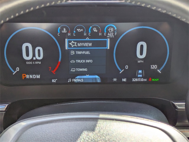 2022 Ford F-150 Lariat photo 25