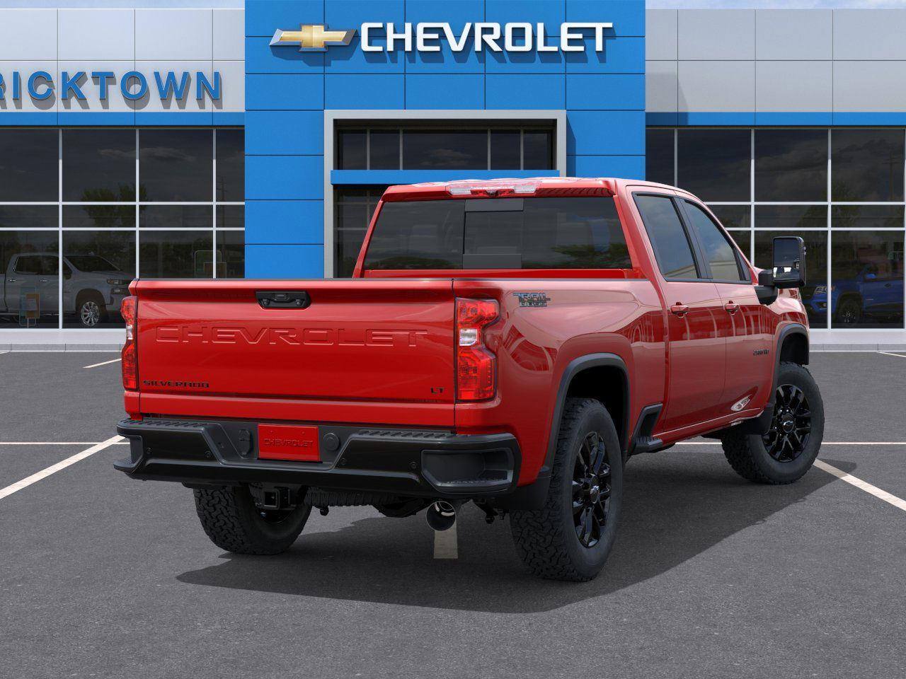 2026 Chevrolet Silverado 2500HD LT photo 4