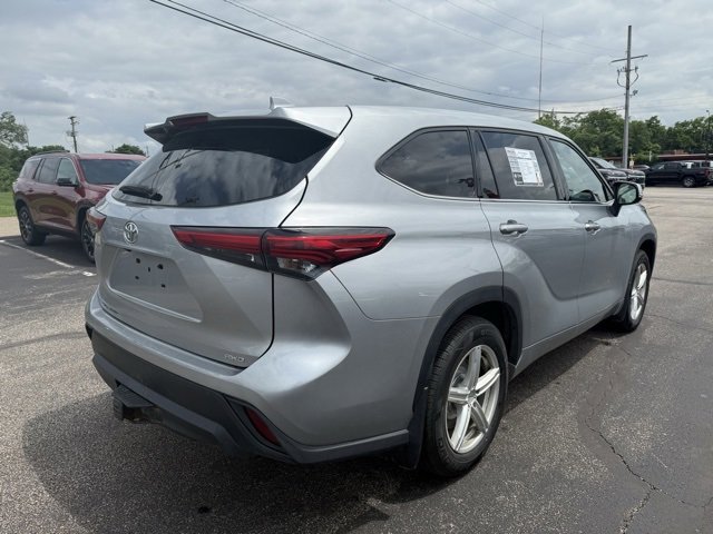 2020 Toyota Highlander L photo 6