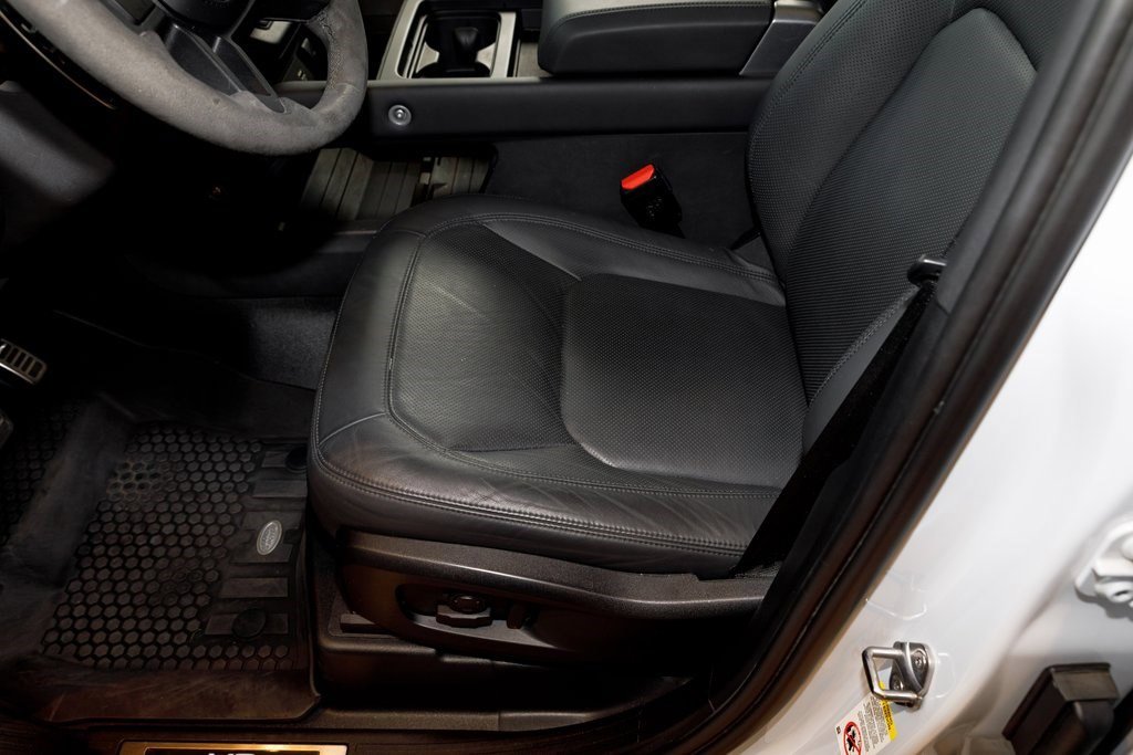 2023 Land Rover Defender 110 V8 110 Carpathian Edition photo 18
