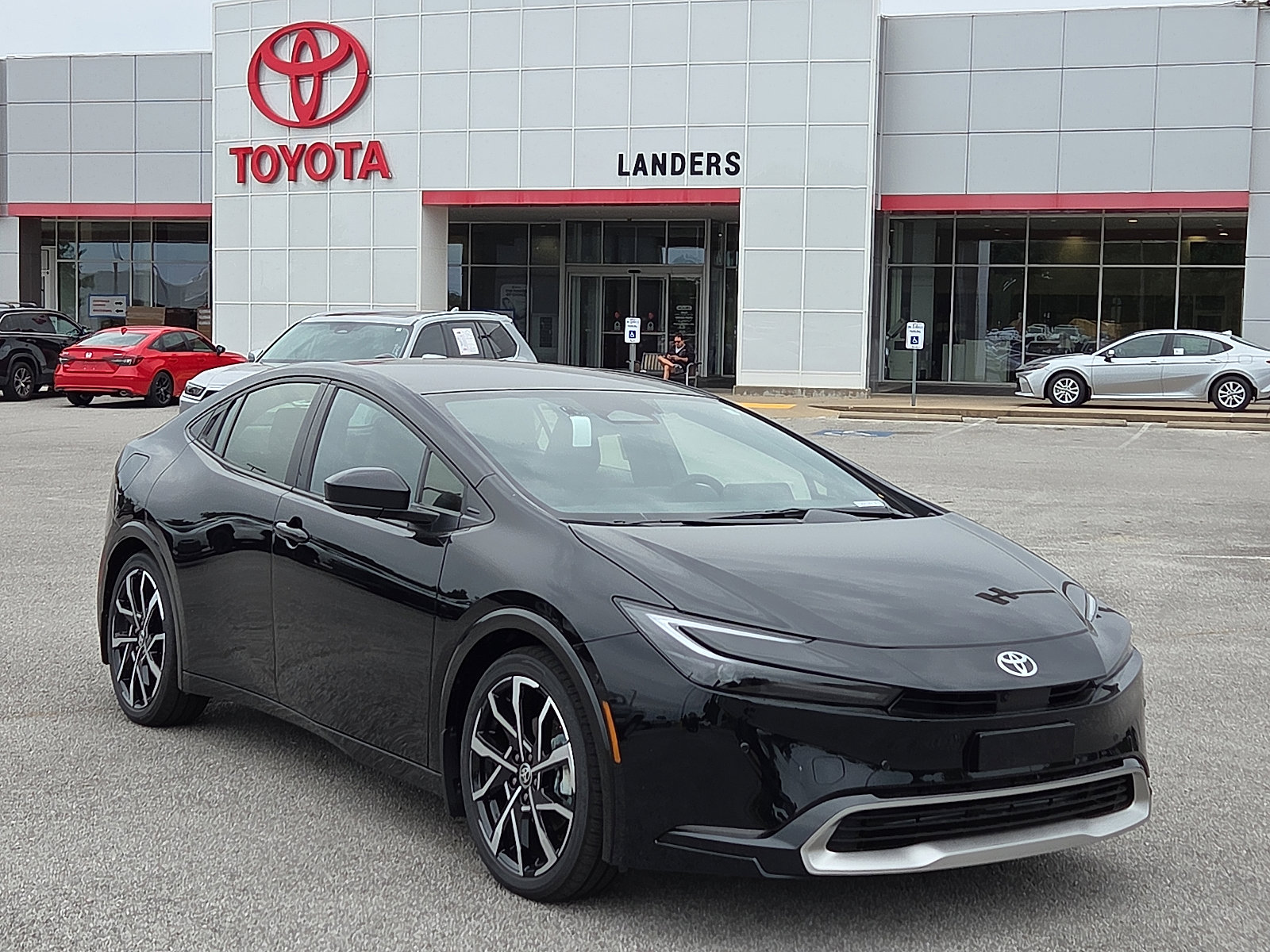 2025 Toyota Prius XSE Premium's photo