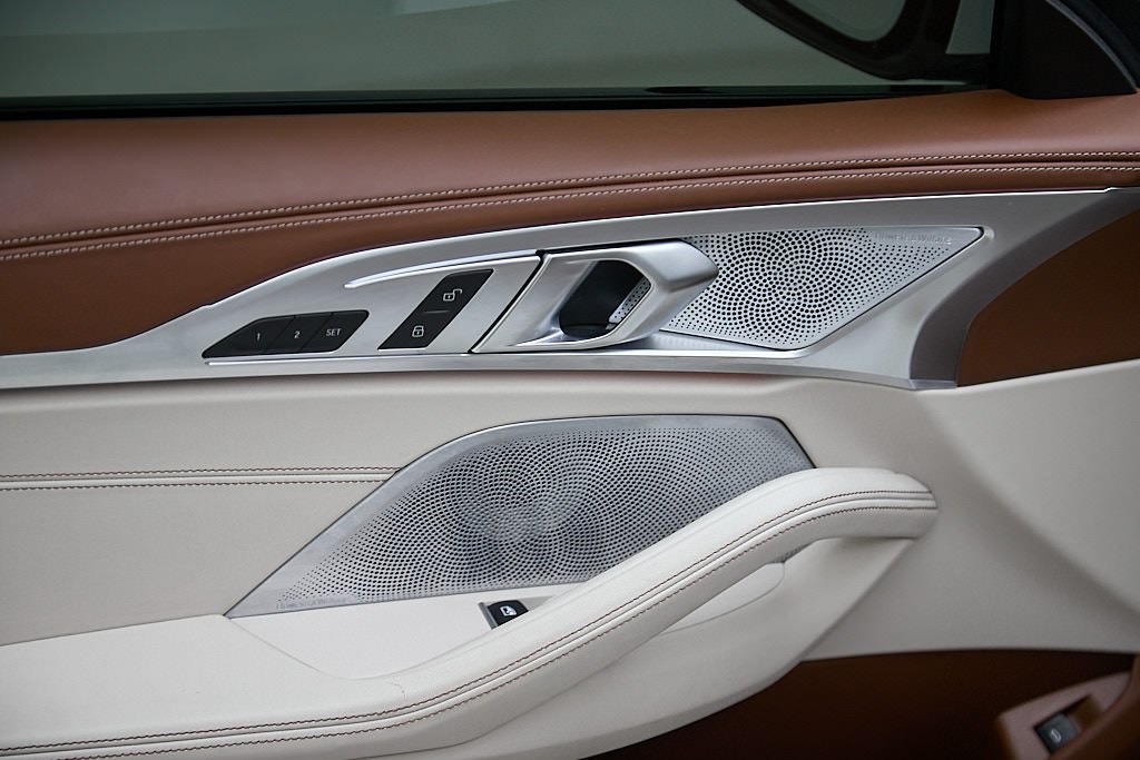 2022 BMW M850I - Image 12