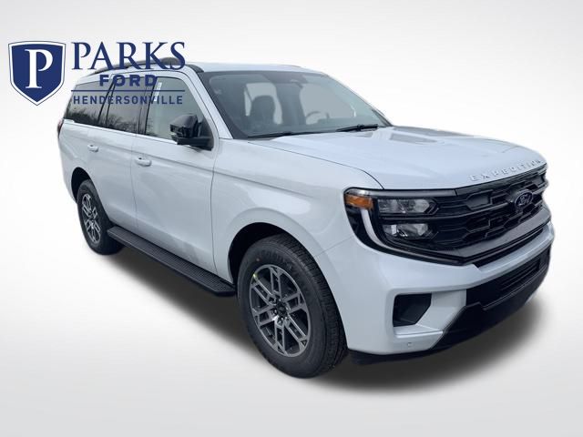 2025 Ford Expedition Active's photo
