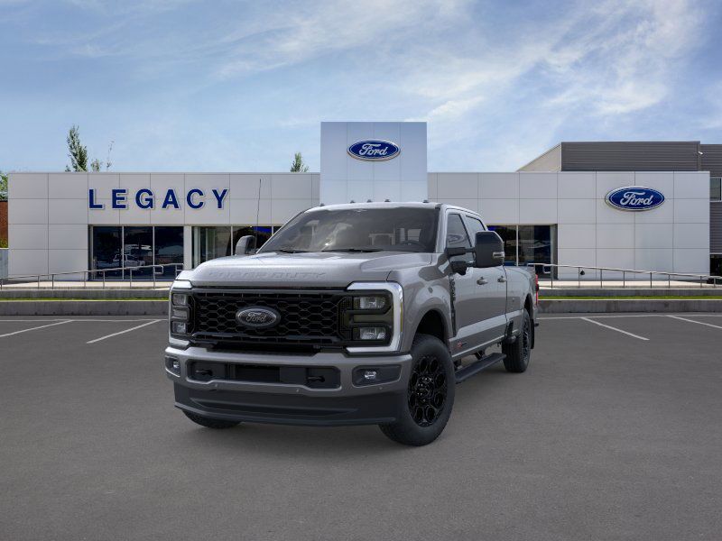 2026 Ford F-350 Lariat photo 2