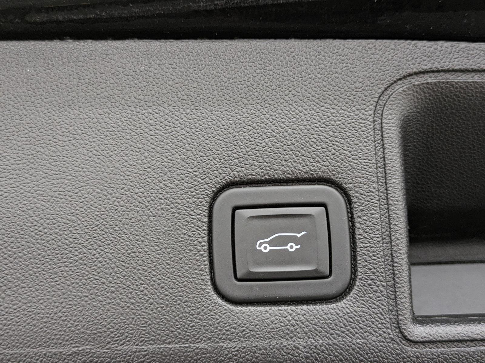 2024 Gmc Terrain SLT photo 11