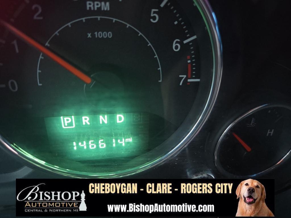 2014 Jeep Wrangler Unlimited Sahara photo 4