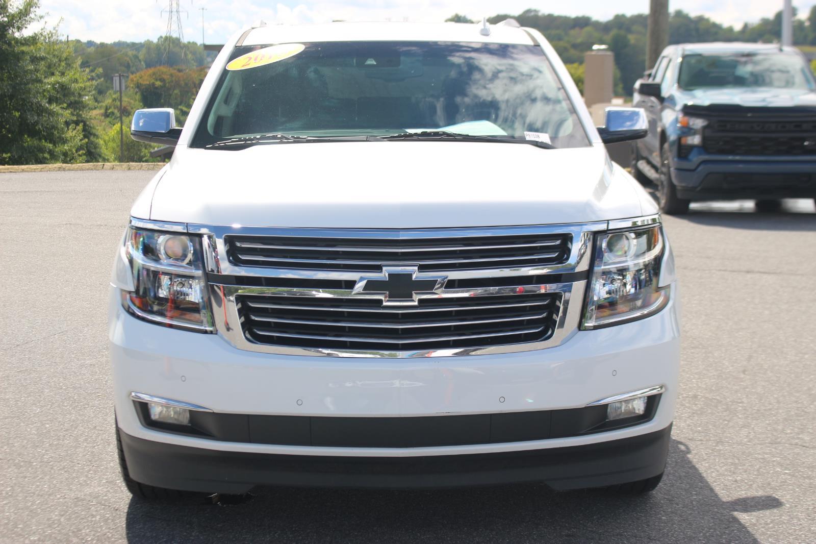2015 Chevrolet Tahoe LTZ photo 2