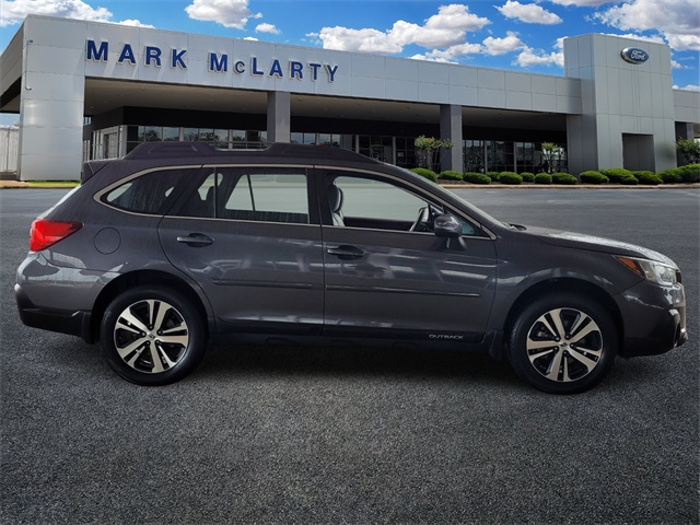 2019 Subaru Outback 2.5i Limited photo 2