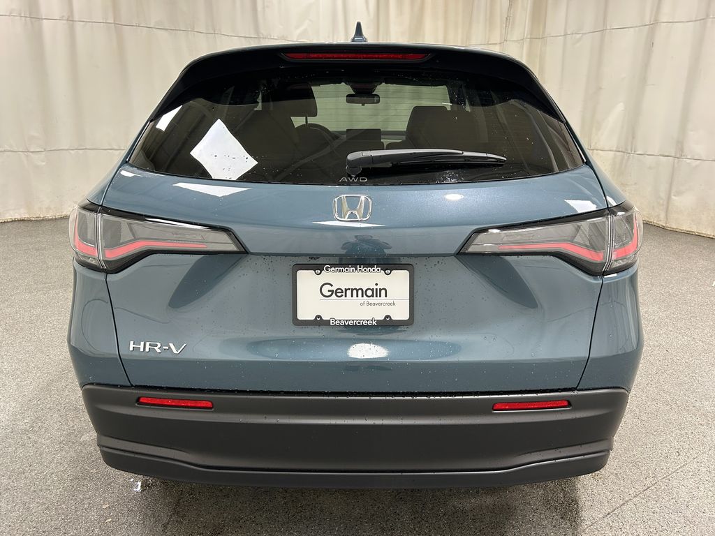2026 Honda HR-V LX photo 5
