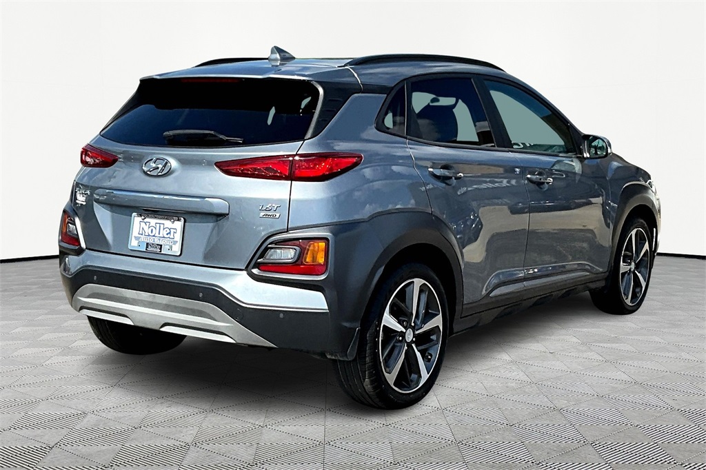 Used 2021 Hyundai Kona Ultimate with VIN KM8K5CA54MU613500 for sale in Kansas City