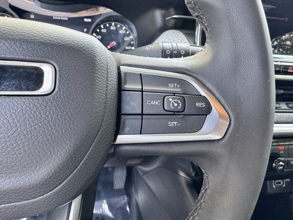 2024 Jeep Compass Latitude photo 23