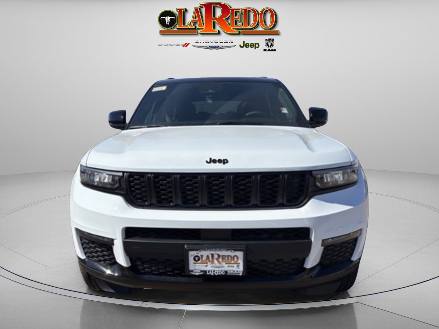 2025 Jeep Grand Cherokee Limited photo 2