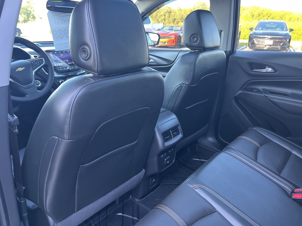 2023 Chevrolet Equinox Premier photo 17