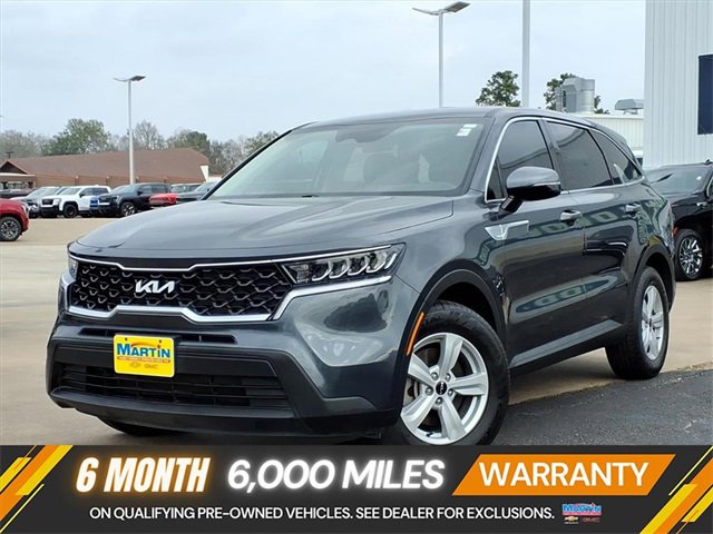 2023 Kia Sorento LX's photo