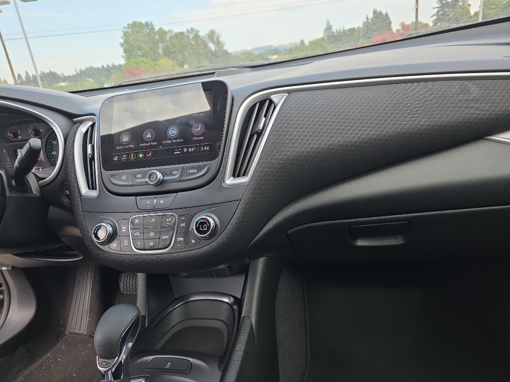 2023 Chevrolet Malibu 1LT photo 32