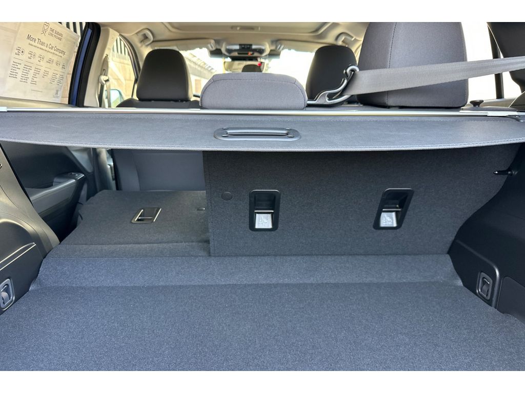 2025 Subaru Crosstrek Premium photo 14
