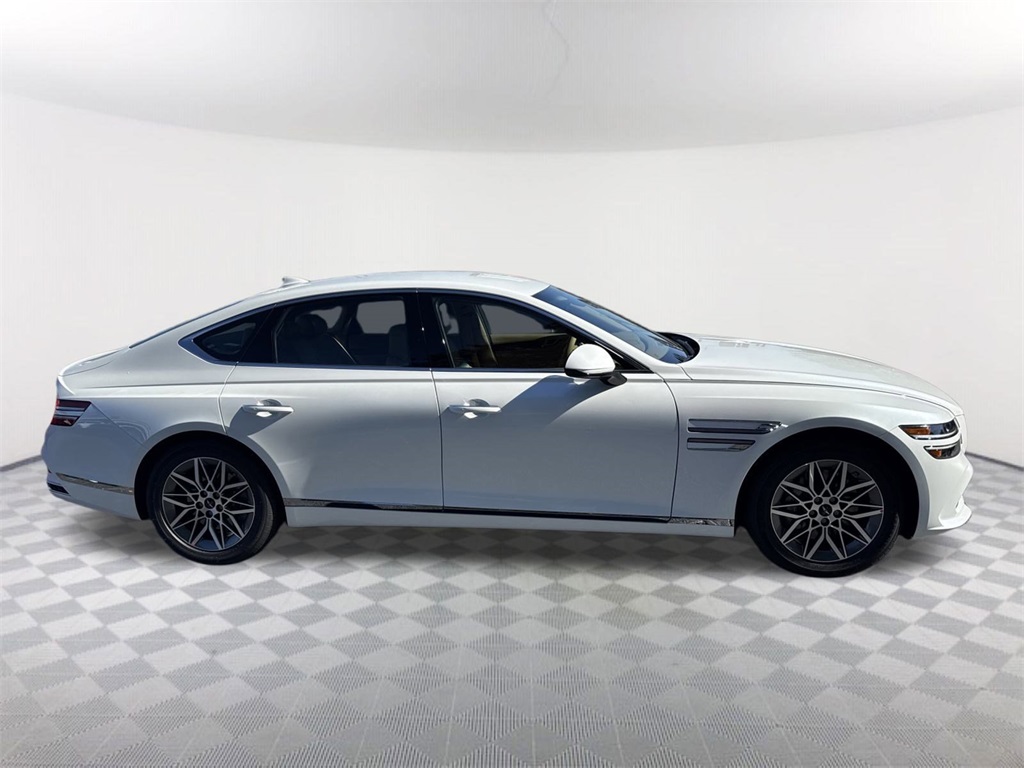 2026 Genesis G80 2.5T AWD photo 4