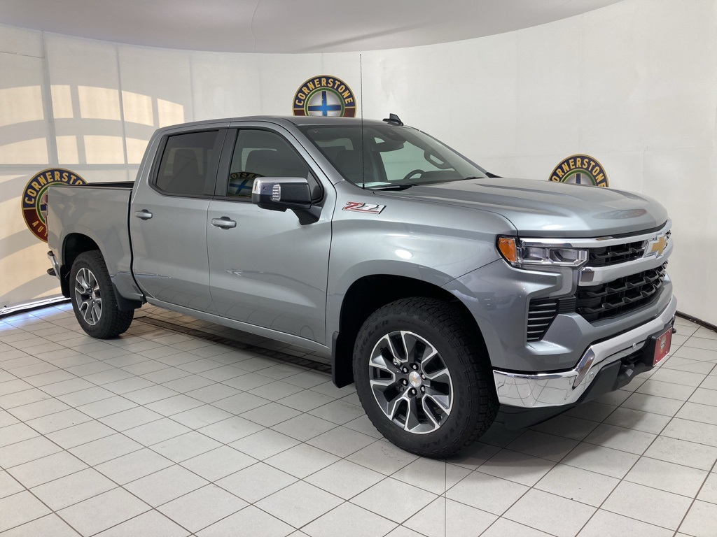 2026 Chevrolet Silverado 1500 LT photo 17