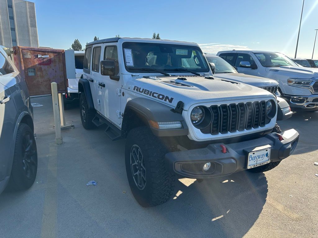 2024 Jeep Wrangler Rubicon photo 3