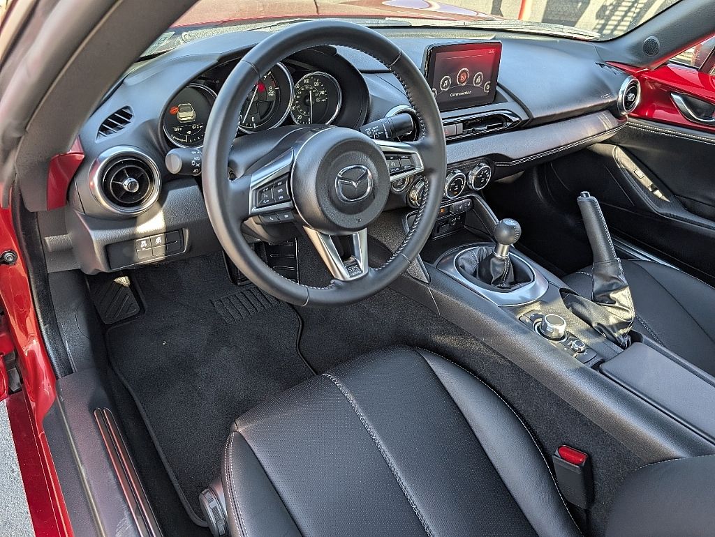 2023 Mazda MX-5 Miata Miata Grand Touring photo 21