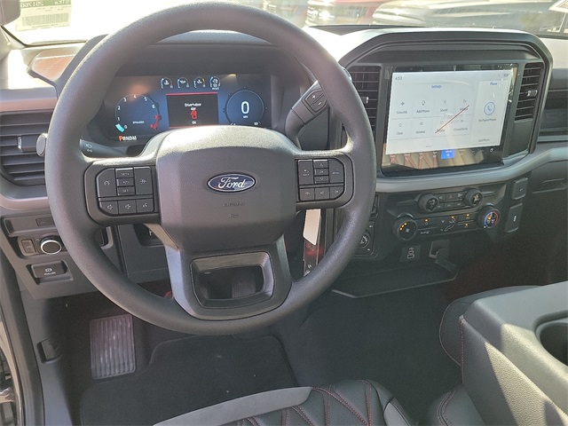 2025 Ford F-150 XL photo 4