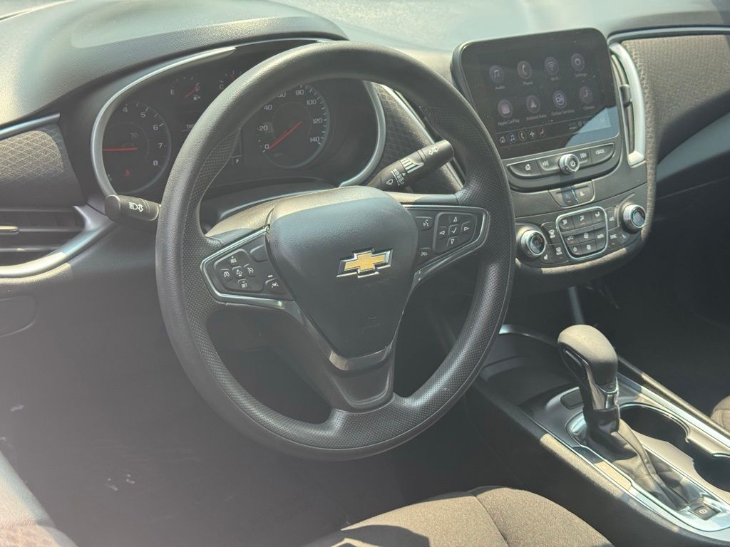 2023 Chevrolet Malibu 1LT photo 16