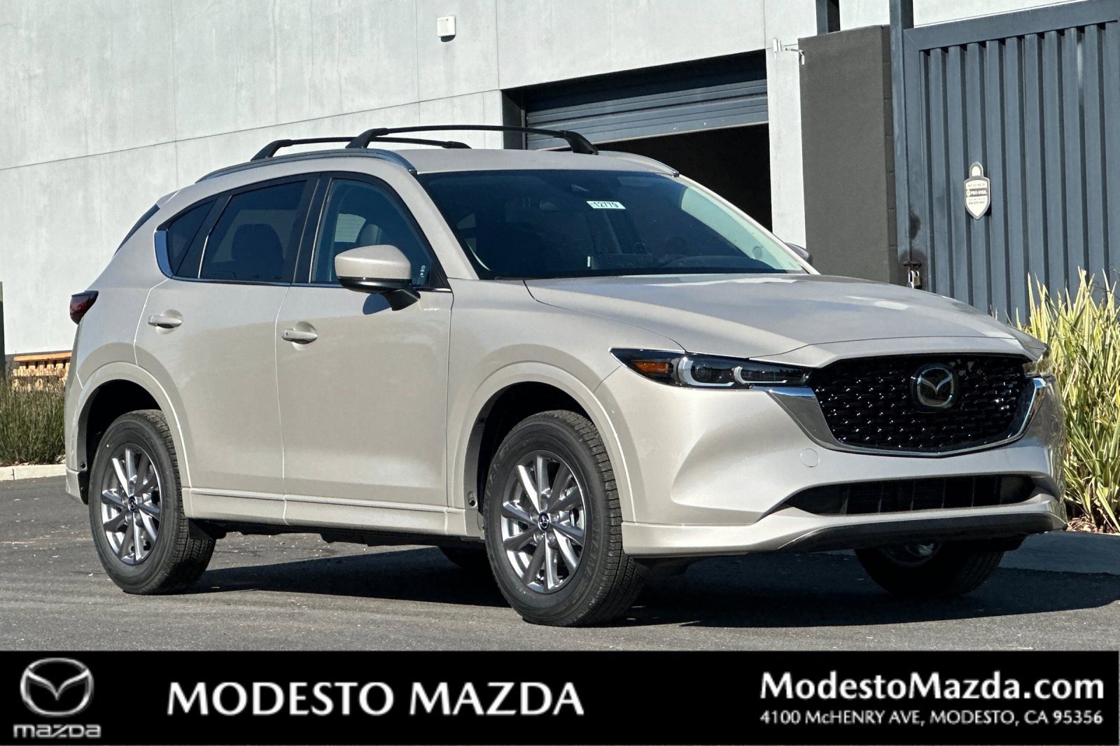 2025 Mazda CX-5 S Select Package's photo