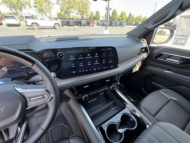 2026 Chevrolet Suburban High Country photo 27