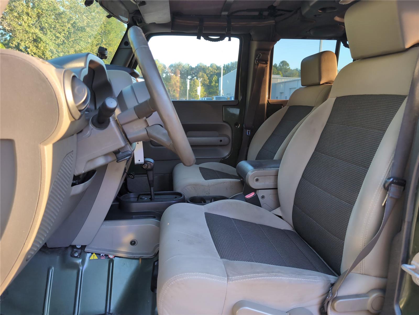2008 Jeep Wrangler Unlimited X photo 9