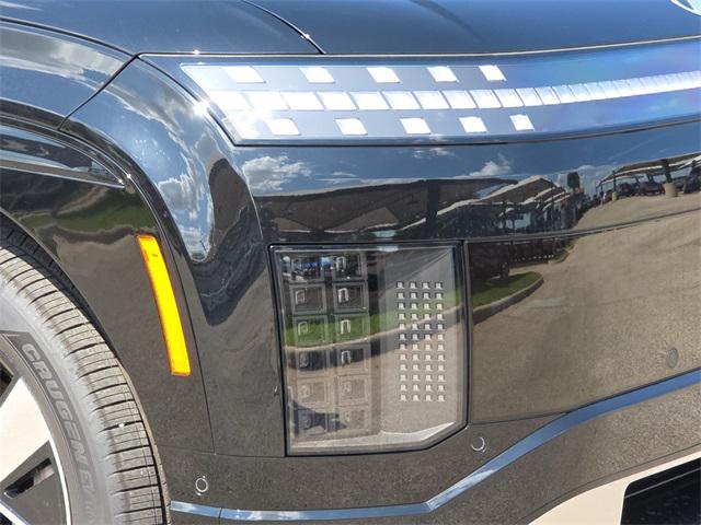2026 Hyundai Ioniq SEL photo 3