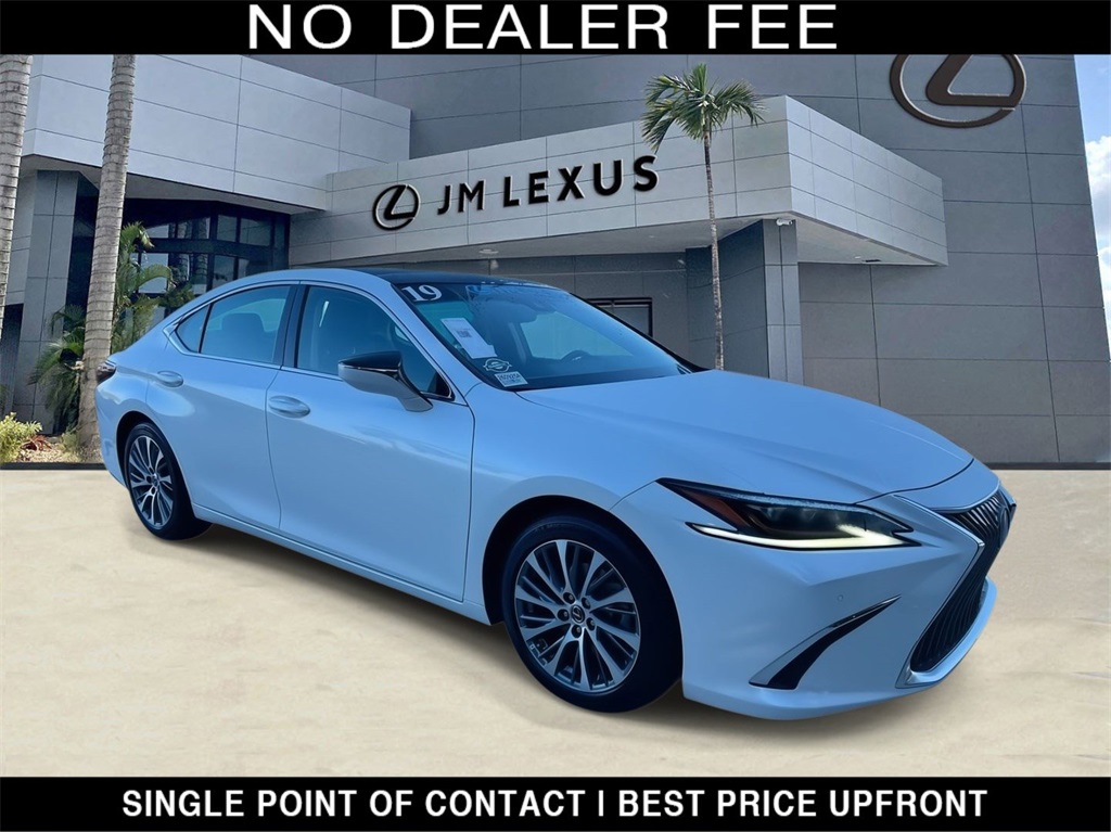 2019 Lexus ES 350 Luxury's photo