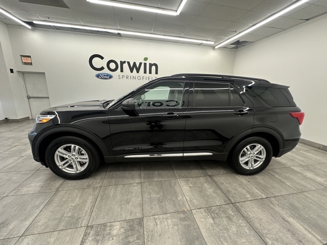 2024 Ford Explorer XLT photo 30
