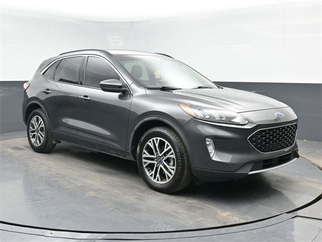 Used 2020 Ford Escape SEL with VIN 1FMCU9H61LUB90818 for sale in Morristown, TN