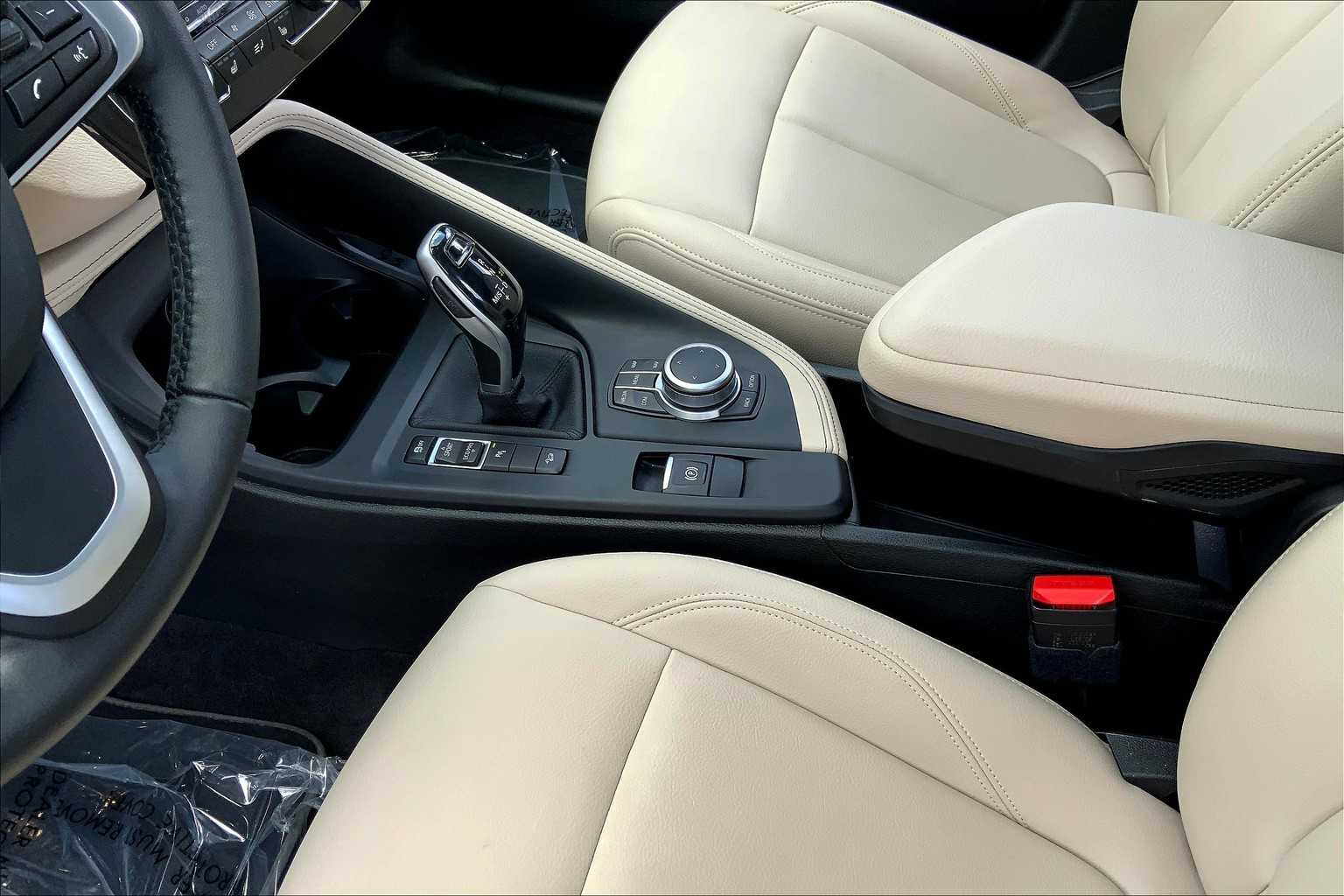 2021 Bmw X1 XDrive28i photo 13